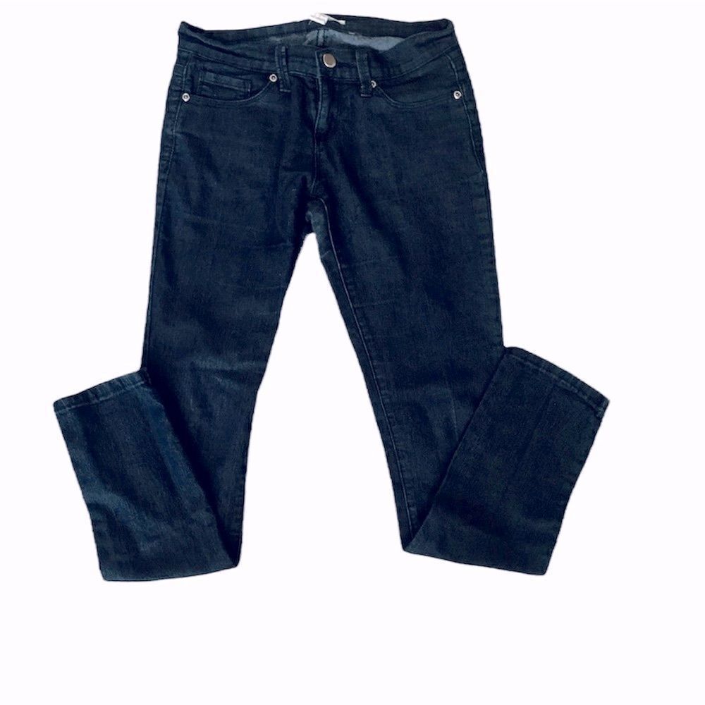 Forever 21 Dark Wash Low-Rise Skinny Jeans Size 25
